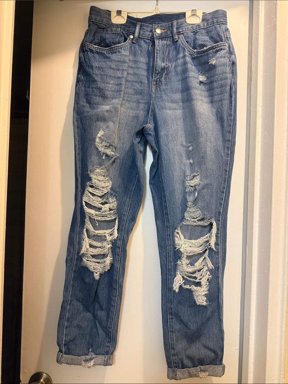 VENUS Distressed Light Blue Boyfriend Jeans